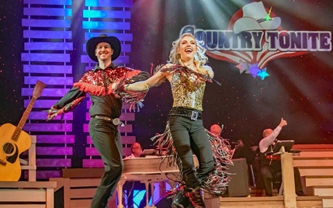 Things To Do https://heavenscabins.icnd-cdn.com/images/thingstodo/Country Tonite.jpg
